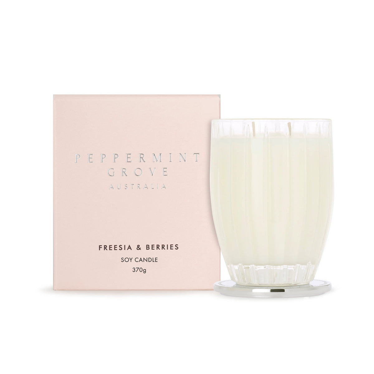 Peppermint Grove Fressia and Berries candle, product photo