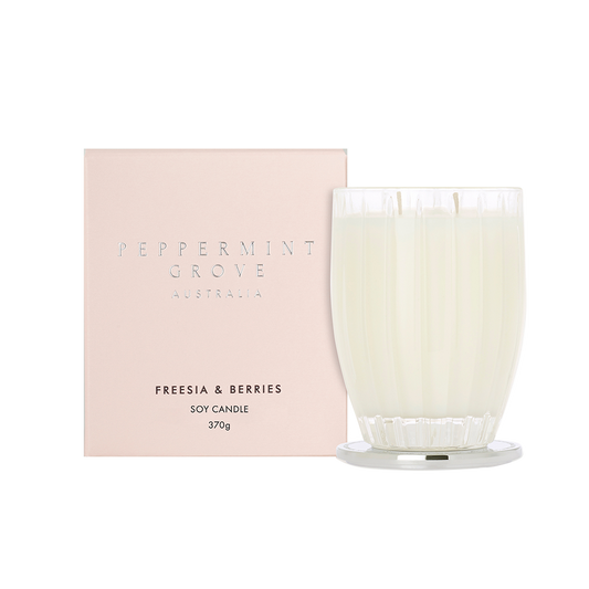 Peppermint Grove Fressia and Berries soy candle 370g product photo