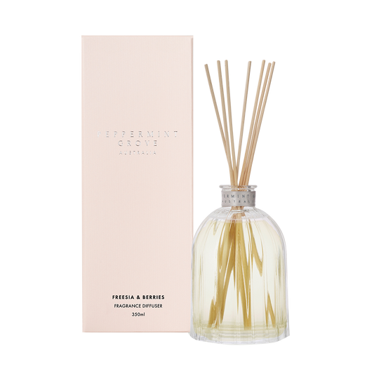 Peppermint Grove Fressia and Berries diffuser 350ml product photo